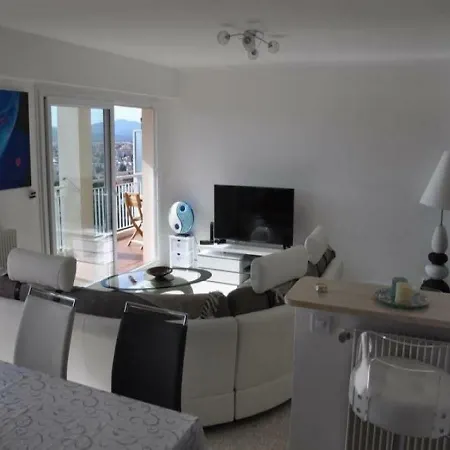 Apartament Superbe Avec Vue Mer Saint-Raphaël