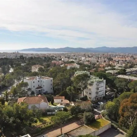 Superbe Avec Vue Mer Saint-Raphael (Var)