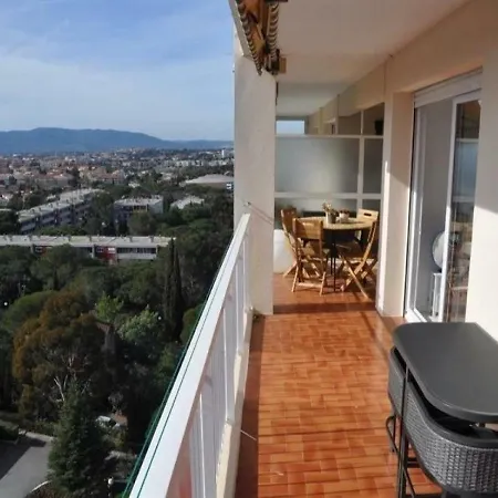 Superbe Avec Vue Mer * Saint-Raphael (Var)
